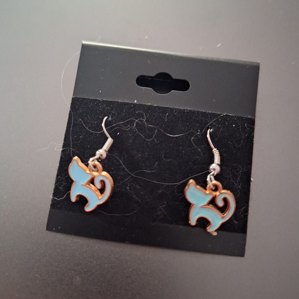 Small light blue cat Earrings